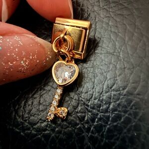 Heart key gold tone Italian charm link
